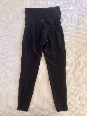 Black High-Waist Maternity Beyond The Bump Leggings